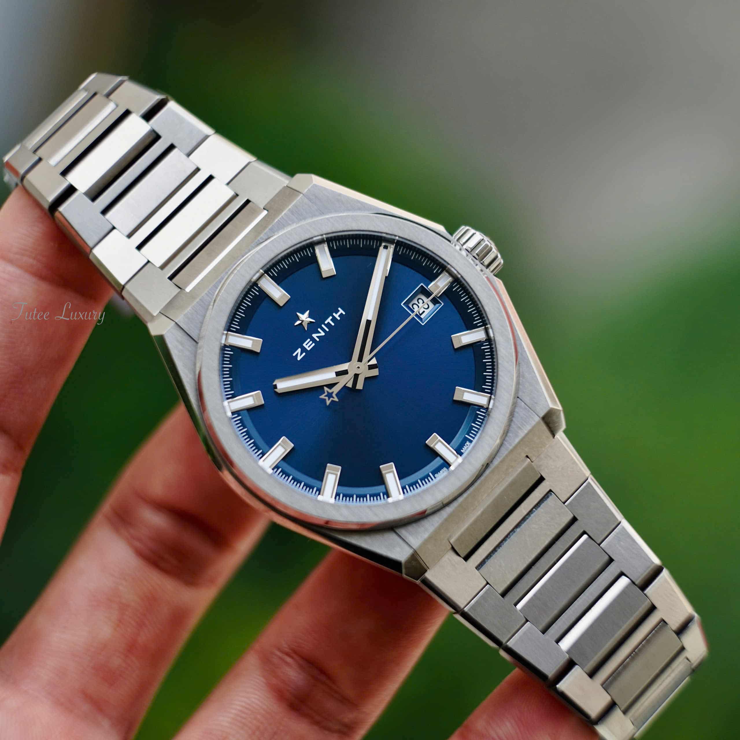 Zenith Defy Classic Blue Titanium 95.9000.670/51.M9000 Watch 41mm