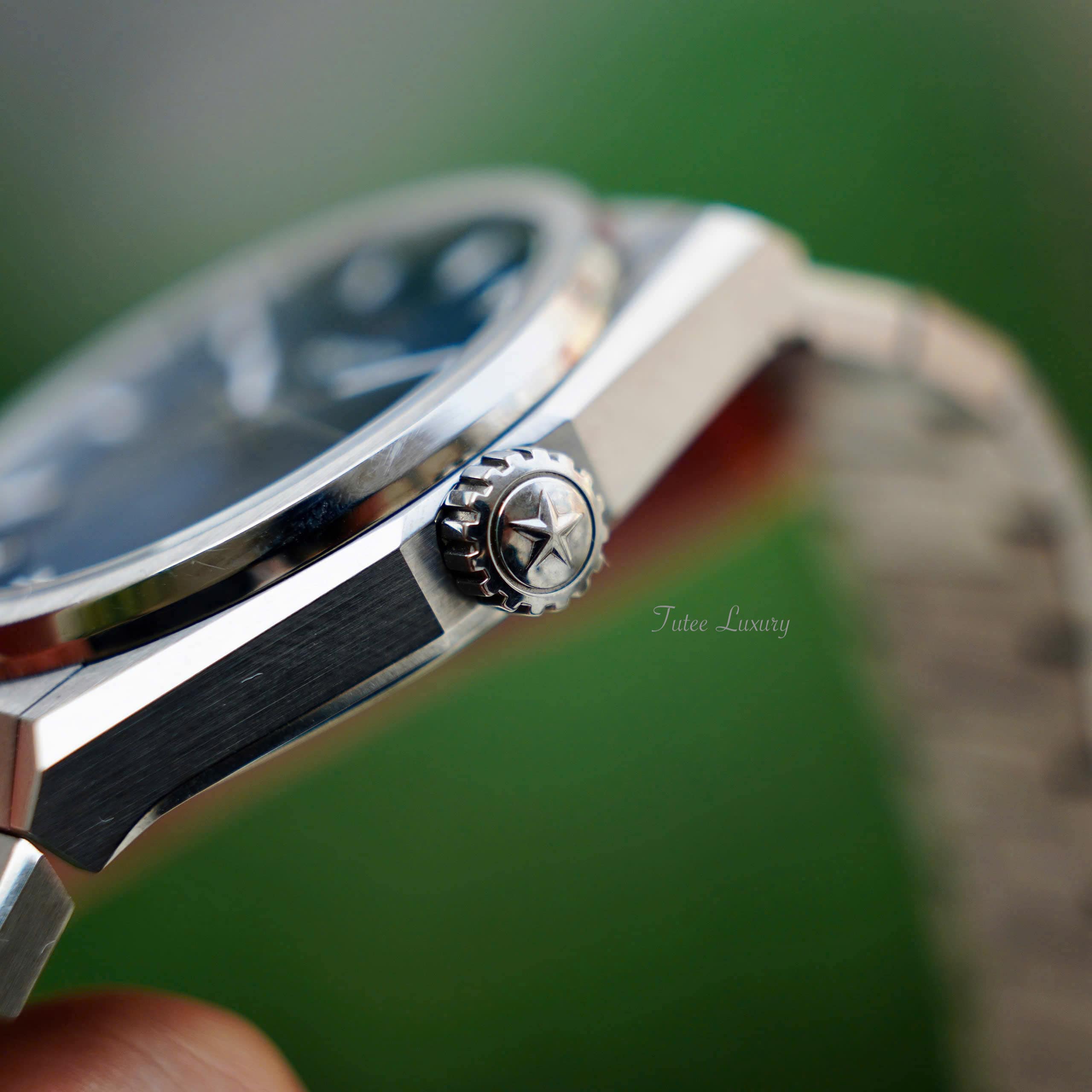 Zenith Defy Classic Blue Titanium 95.9000.670/51.M9000 Watch 41mm